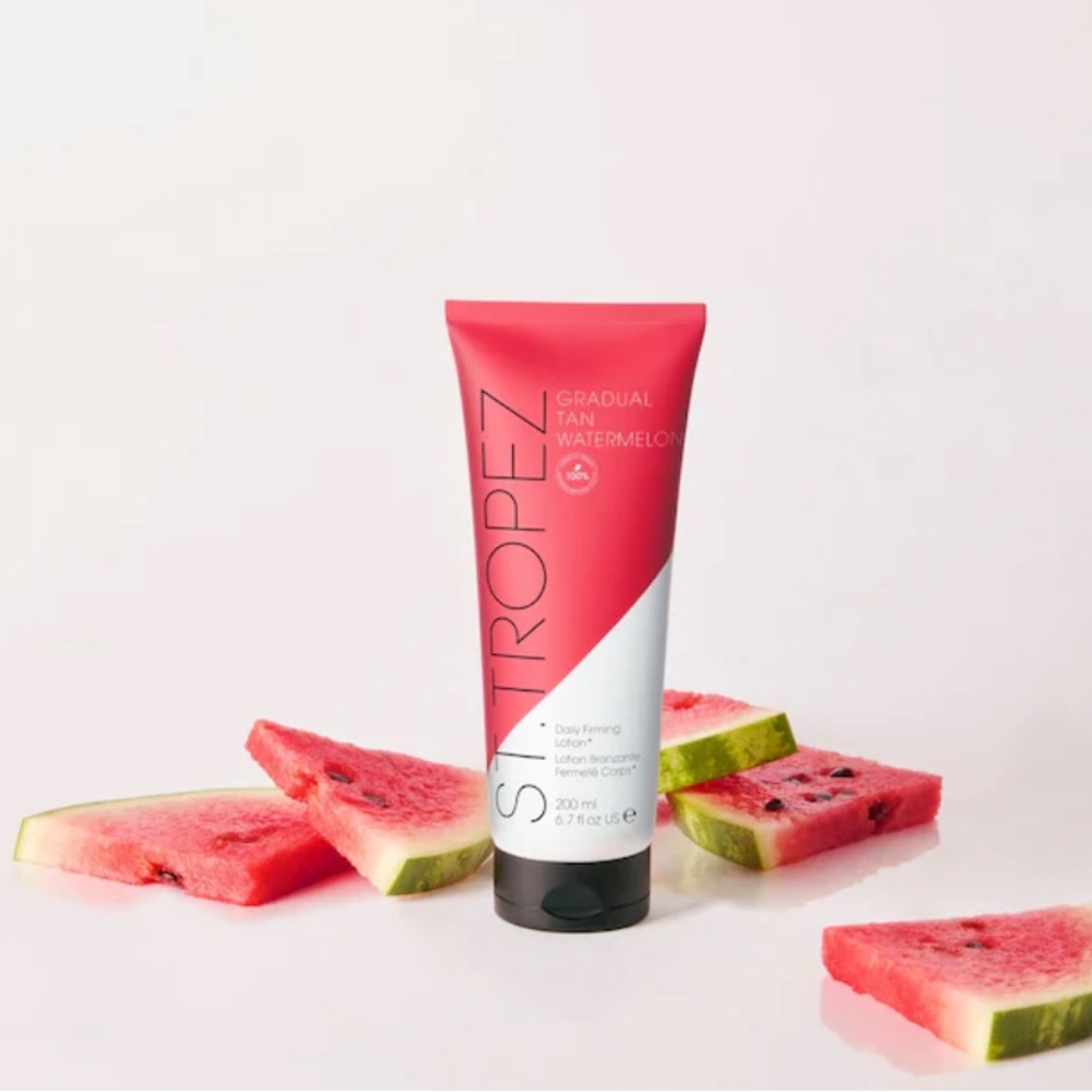 St. Tropez Gradual Tan Watermelon Lotion - Pink